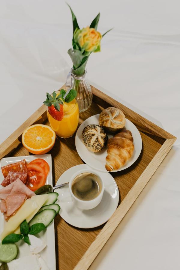 Molto Bene Hotel & Restaurant Skorcz المظهر الخارجي الصورة